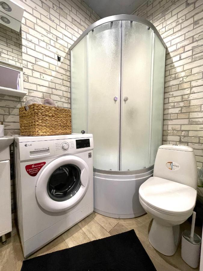 Loft_Apartment カームヤネツィ・ポジーリシクィイ エクステリア 写真